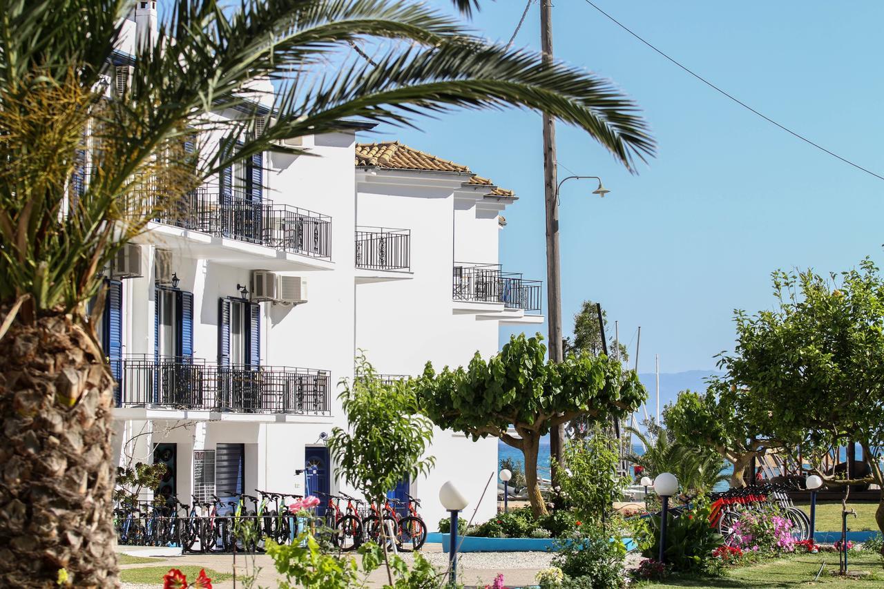 فاسيليكي Surf Hotel المظهر الخارجي الصورة